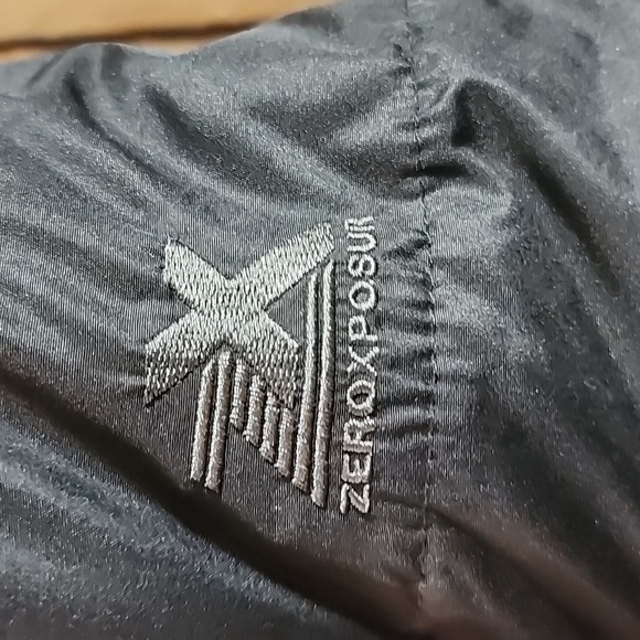 ZeroXposur Men's Dark Black Puffer Jacket Size XL - Picture 3 of 7